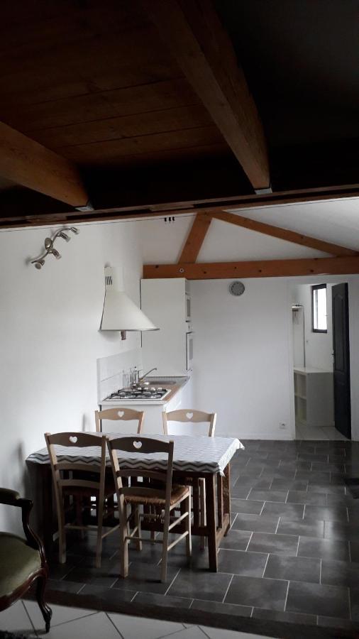 Entre Vignes Et Loire Apartment Blaison-Saint-Sulpice Ngoại thất bức ảnh